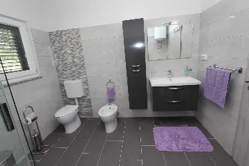 Three-Bedroom Apartment in Rovinj with Parking