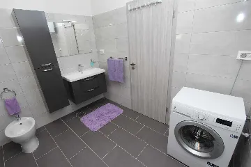 Three-Bedroom Apartment in Rovinj with Parking