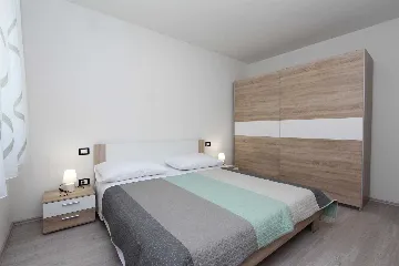 Three-Bedroom Apartment in Rovinj with Parking