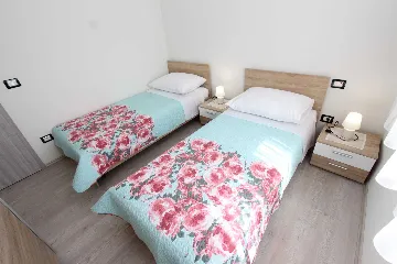 Three-Bedroom Apartment in Rovinj with Parking