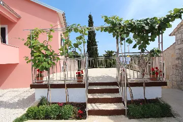 Three-Bedroom Apartment in Rovinj with Parking
