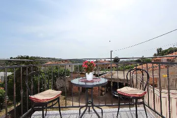 Three-Bedroom Apartment in Rovinj with Parking