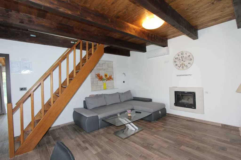 Holiday House for 6 Guests in Rovinj with Garden