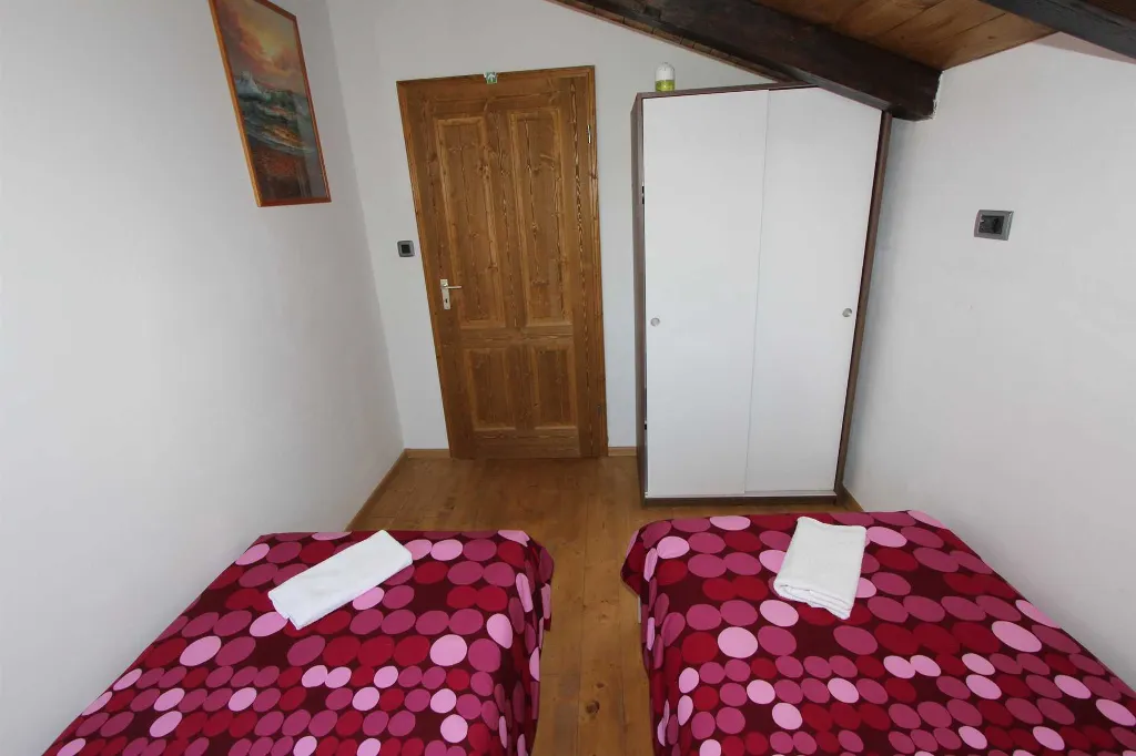 Holiday House for 6 Guests in Rovinj with Garden