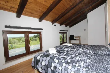 Holiday House for 6 Guests in Rovinj with Garden