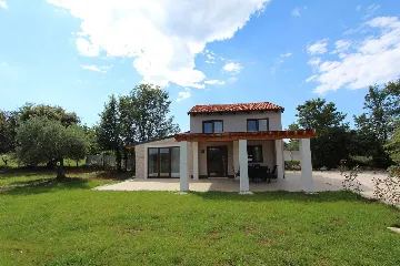 Holiday House for 6 Guests in Rovinj with Garden