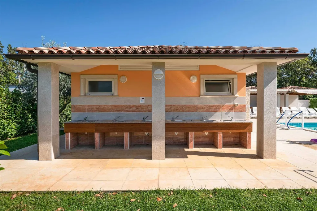 Coastal Retreat Mobile Home, Banjole