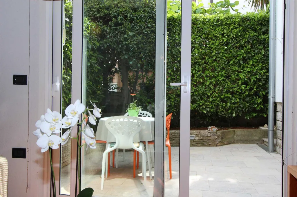 One-Bedroom Apartment with Terrace in Rovinj