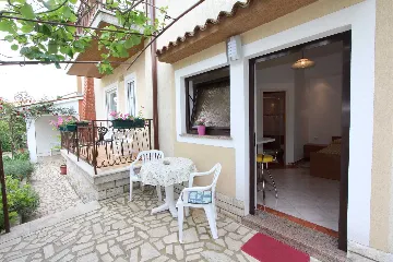 Studio for 2 with Terrace in Rovinj