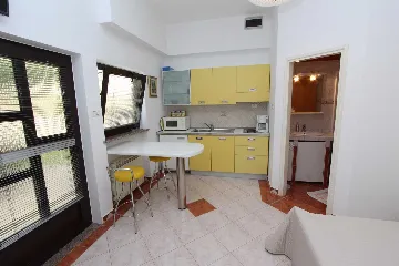 Studio for 2 with Terrace in Rovinj