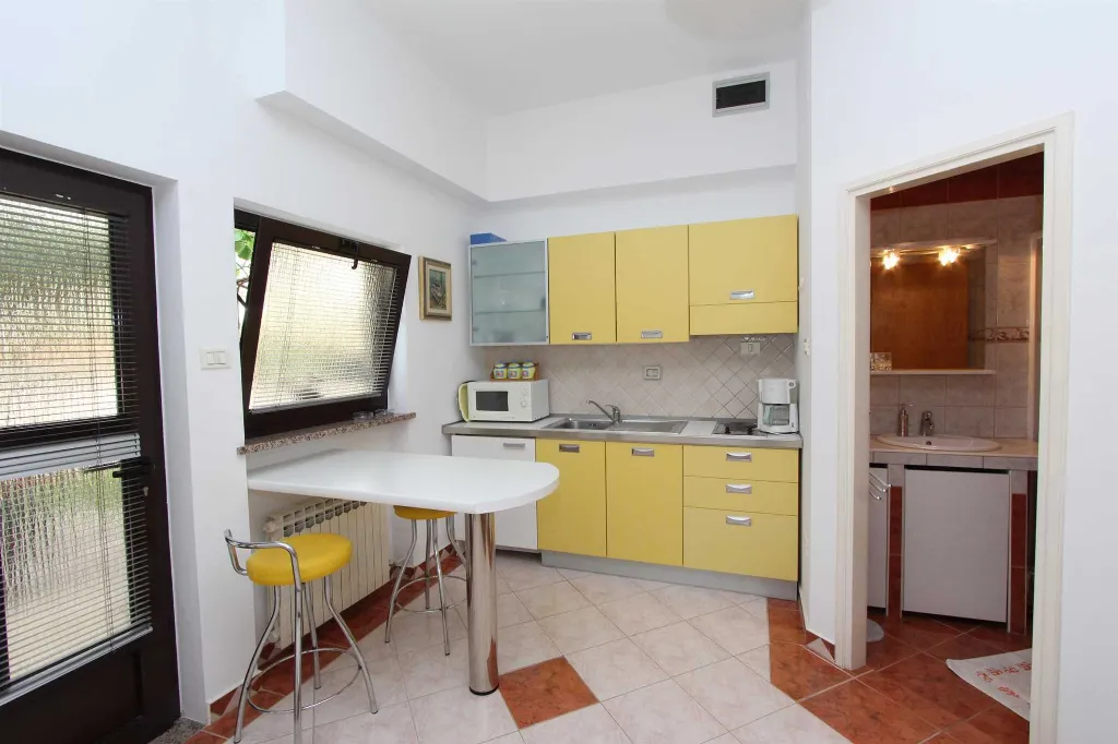 Studio for 2 with Terrace in Rovinj