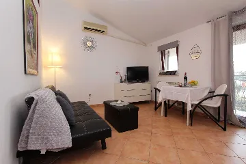 One-Bedroom Apartment in Rovinj for 2-3 Guests