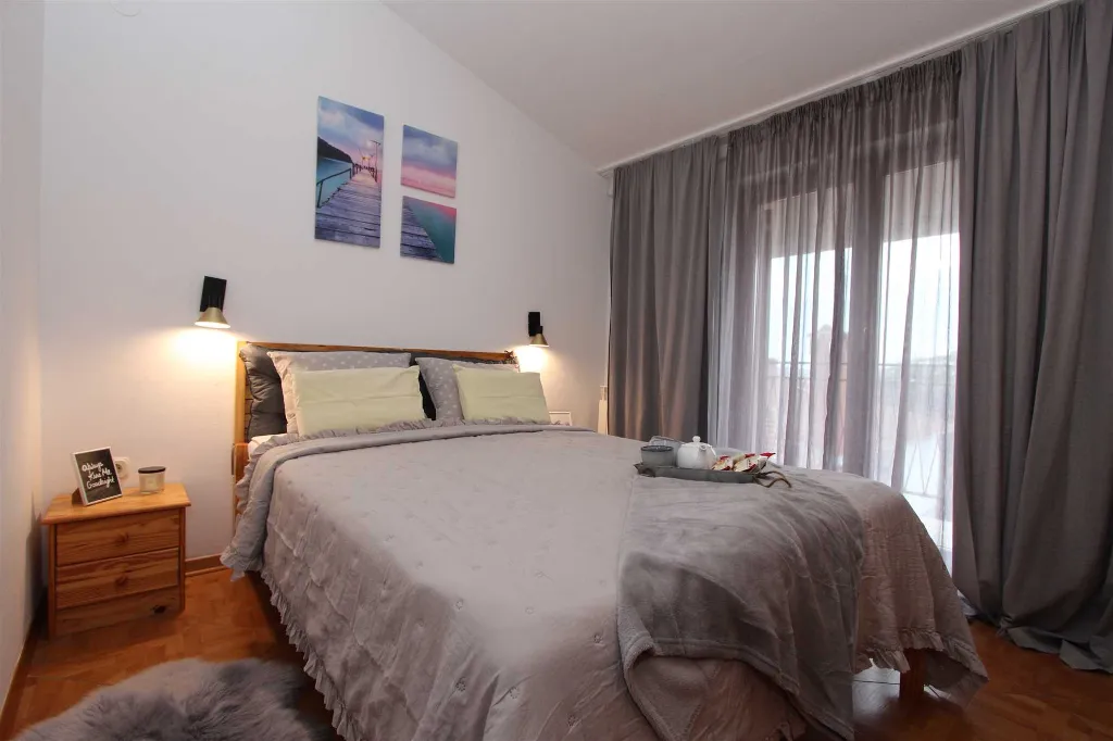 One-Bedroom Apartment in Rovinj for 2-3 Guests