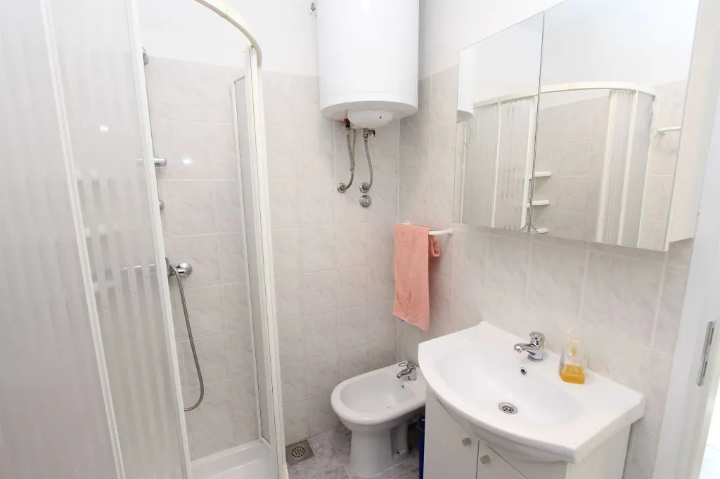 Two-Bedroom Apartment in Rovinj for 3 Guests