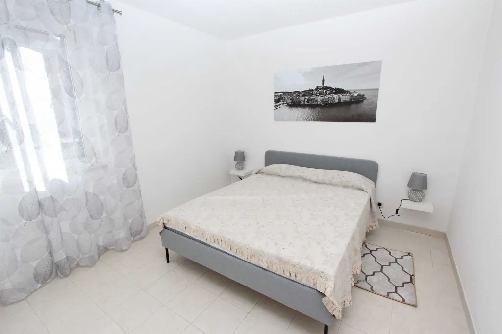Two-Bedroom Apartment in Rovinj for 3 Guests
