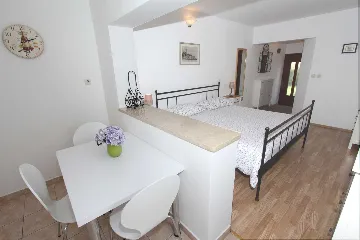 Studio for 2 in Rovinj with Balcony and Parking