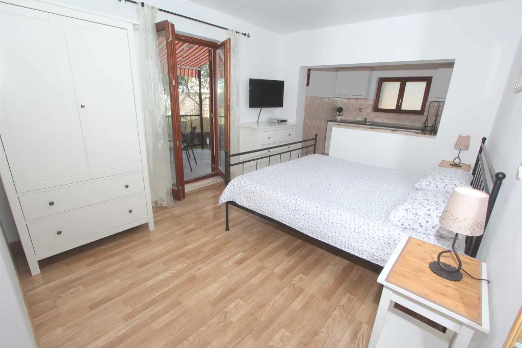 Studio for 2 in Rovinj with Balcony and Parking