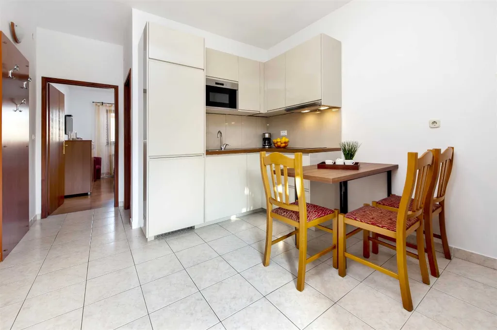 One-Bedroom Apartment in Rovinj for 2 Guests