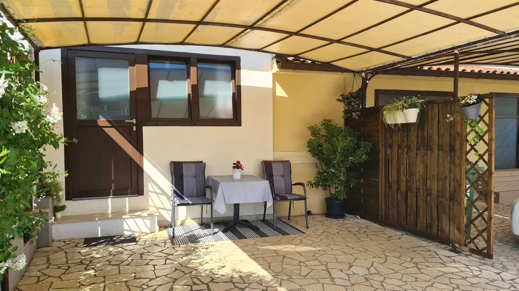 Studio for 2 Guests in Rovinj with Parking