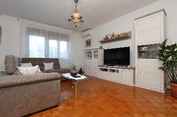 Three-Bedroom Apartment in Rovinj