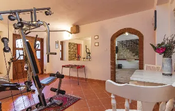 Holiday House with Pool in Sv. Lovreč