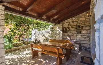 Holiday House with Pool in Sv. Lovreč