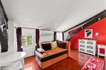 Holiday House with Pool in Sv. Lovreč