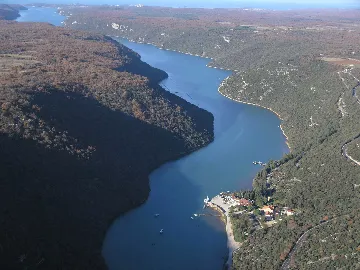 Holiday House with Pool in Sv. Lovreč