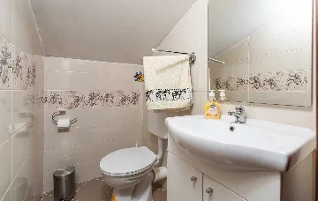 Holiday House with Pool in Sv. Lovreč