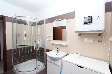 One-Bedroom Apartment with Pool Access in Bale