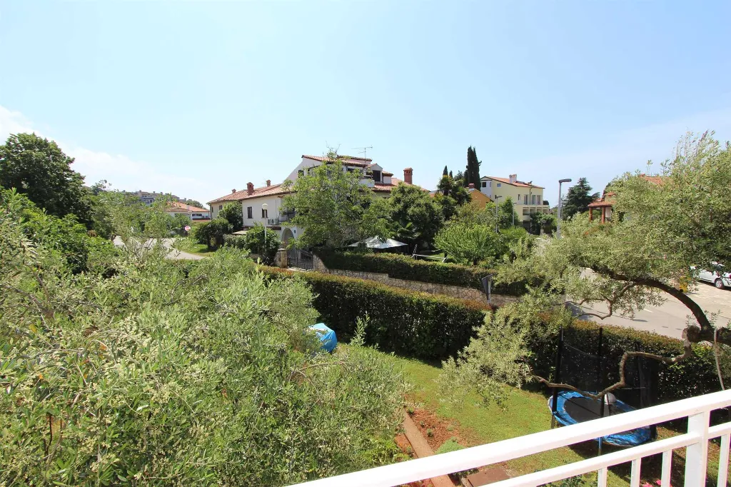 Two-Bedroom Apartment in Rovinj with Balconies