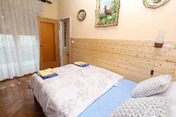 Three-Bedroom Apartment with Terrace in Pula