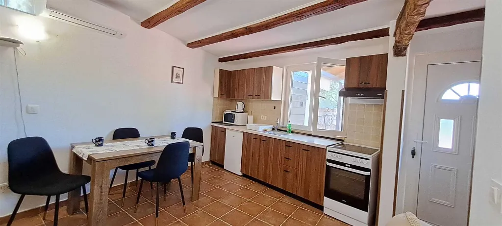 Two-Bedroom Holiday House in Rovinj