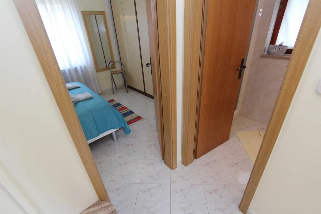 One-Bedroom Apartment for 2 in Rovinj with Parking