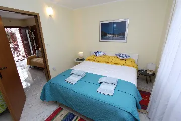 One-Bedroom Apartment for 2 in Rovinj with Parking