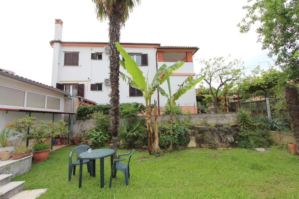 One-Bedroom Apartment for 2 in Rovinj with Parking