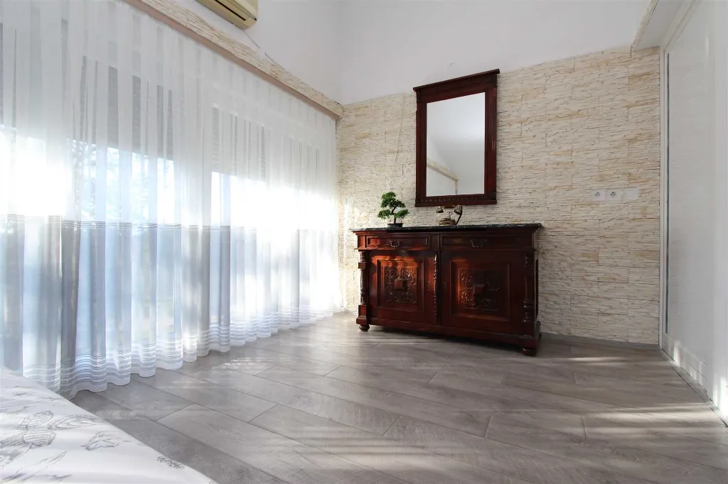 Sunrise Haven Apartment, Banjole