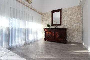 Sunrise Haven Apartment, Banjole