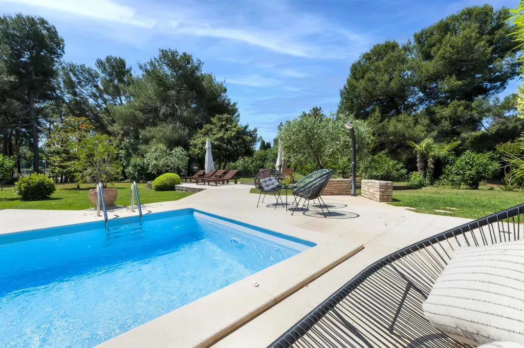 Two-Bedroom Apartment with Pool in Rovinj