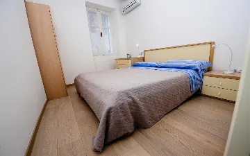 One-Bedroom Apartment in Rovinj City Center with Sea View