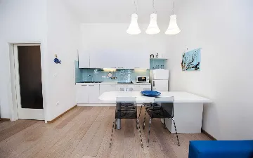 One-Bedroom Apartment in Rovinj City Center with Sea View