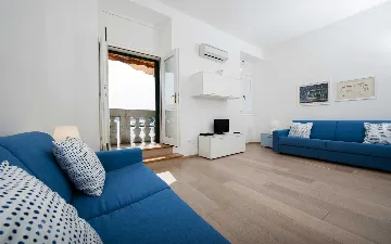 One-Bedroom Apartment in Rovinj City Center with Sea View