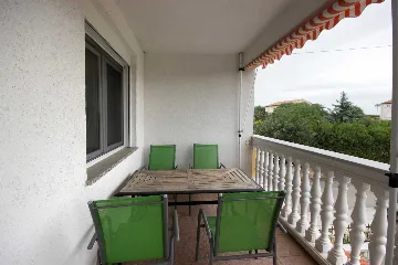 One-Bedroom Apartment for 4 in Banjole