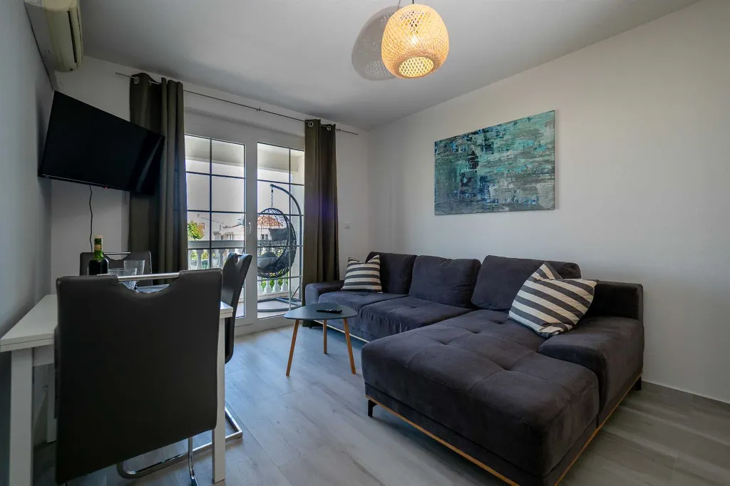 One-Bedroom Apartment for 4 in Banjole