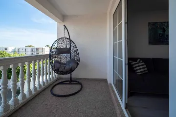 One-Bedroom Apartment for 4 in Banjole