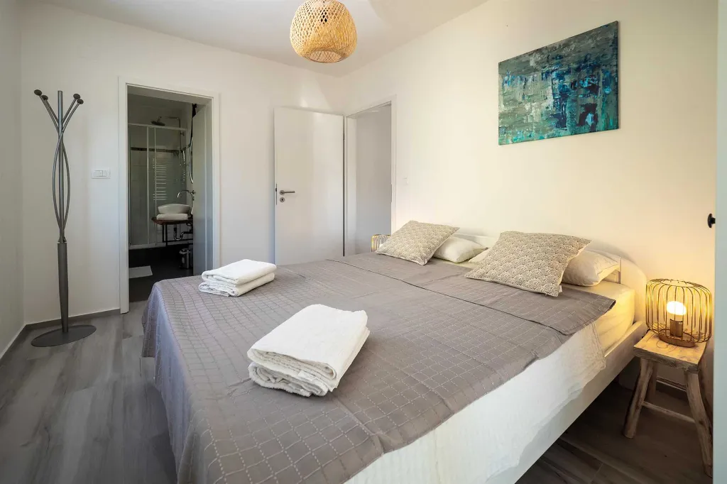 One-Bedroom Apartment in Banjole for 4 Guests