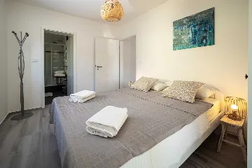 One-Bedroom Apartment in Banjole for 4 Guests