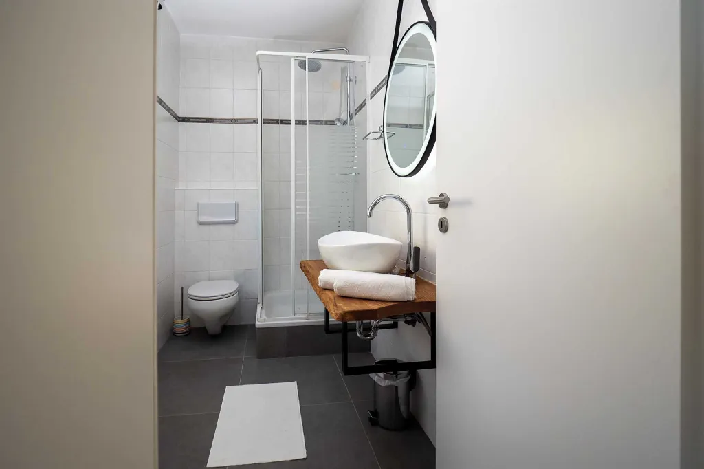 One-Bedroom Apartment in Banjole for 4 Guests