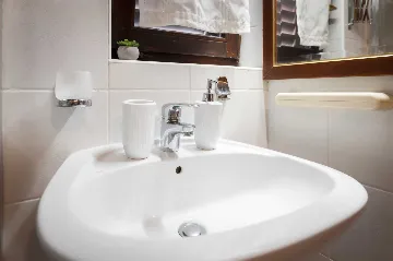 Studio for 2-3 Guests in Rovinj with Shared Pool