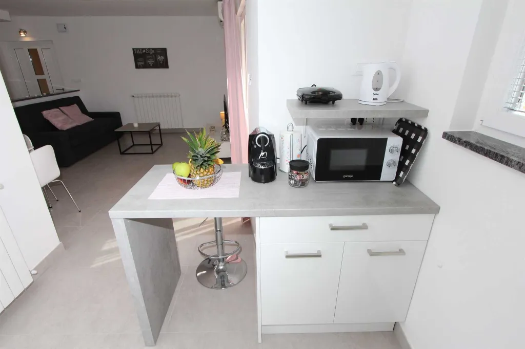 One-Bedroom Apartment in Rovinj with Terraces